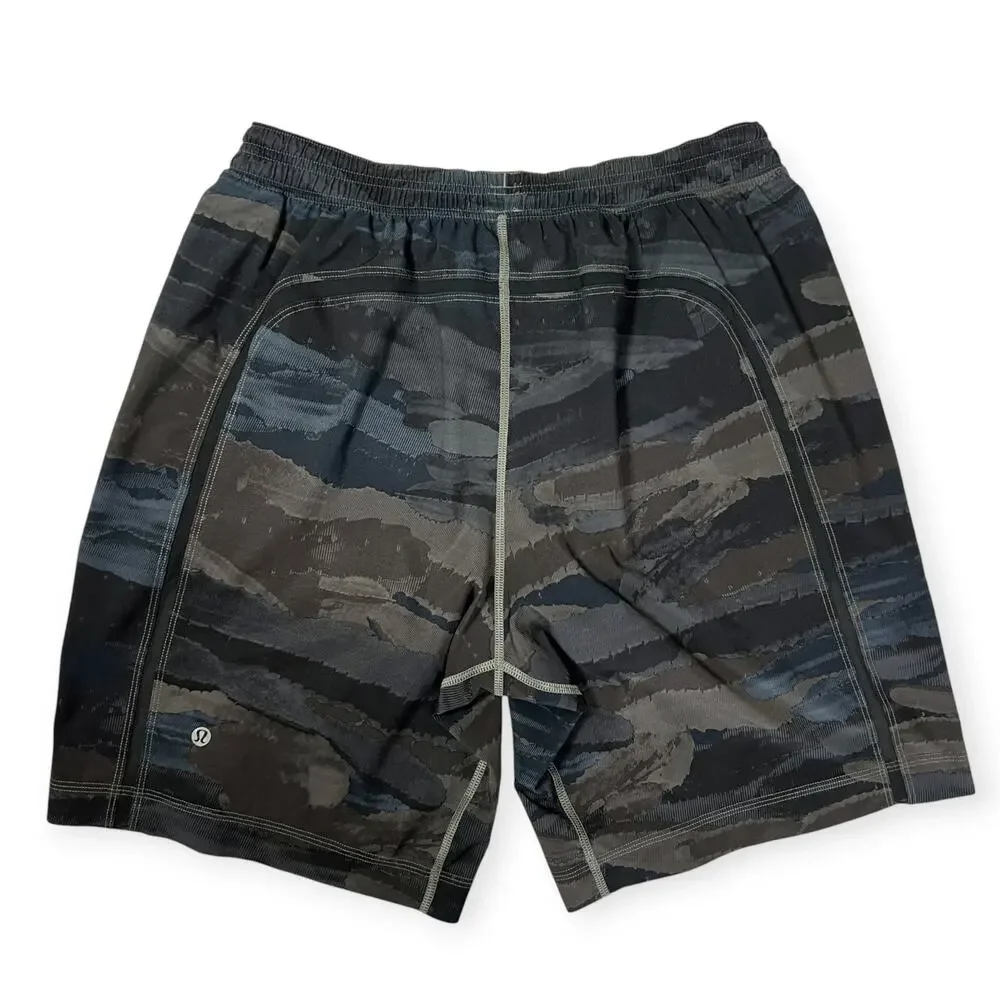 Lululemon Run Response 9 Shorts Mens M Gray Blue Camo Lined Running FLAW
